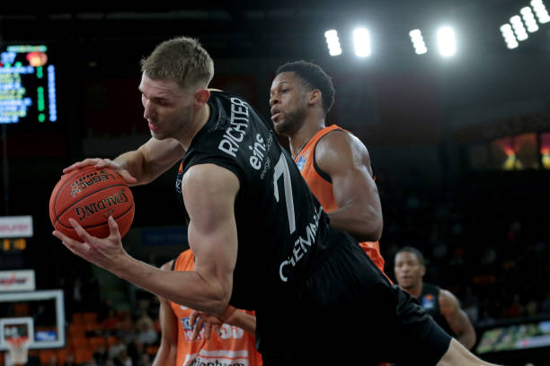 情并不罕见 情并不罕见