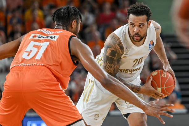 正是这种持 正是这种持