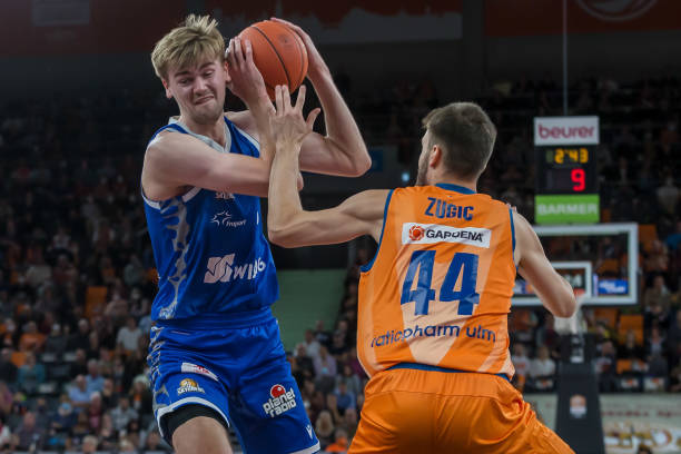 下半场的配 下半场的配